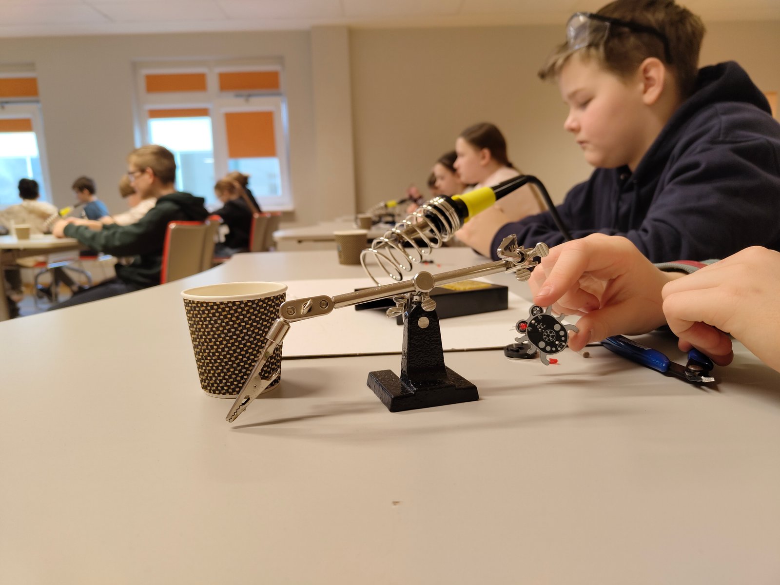 "Elektronika un lodēšana. Vabolītes"